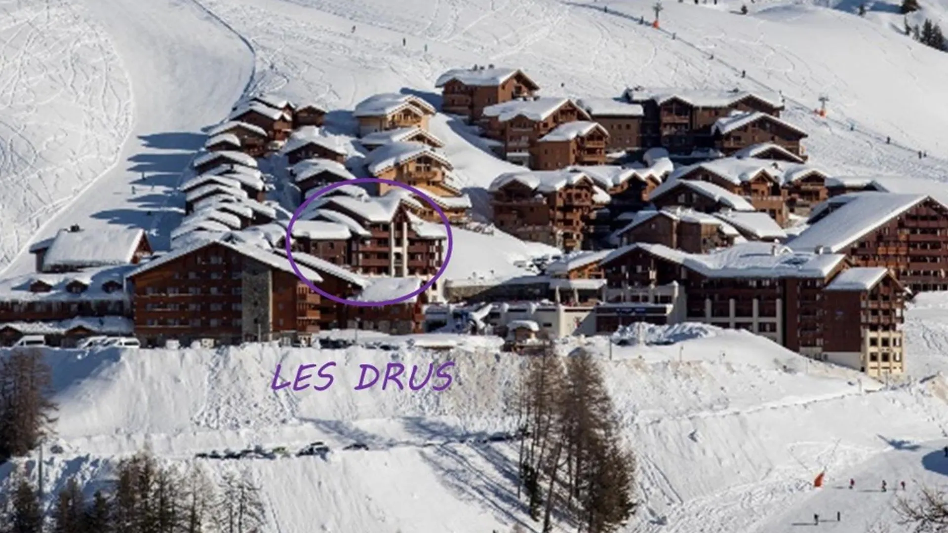 Appartement 2 Pieces Au Pied Des Pistes Avec Terrasse Et Casiers A Skis - Fr-1-455-120 La Plagne France